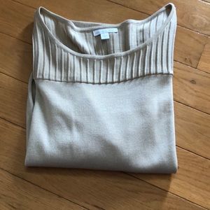 Light tan 3/4 length sleeve sweater